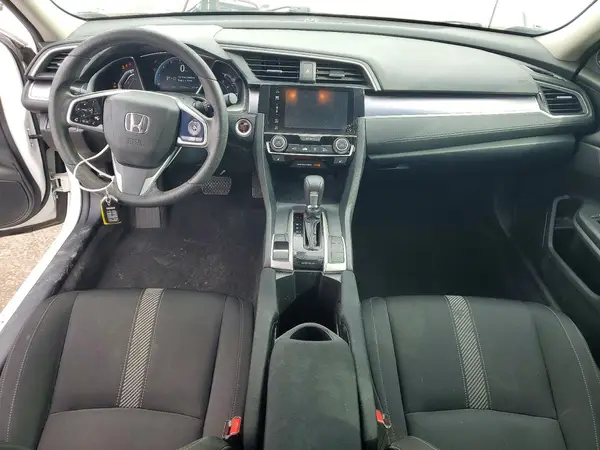 19XFC1F34HE009814 2017 HONDA CIVIC - Image 8