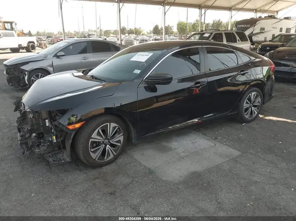 19XFC1F34HE018867 2017 HONDA CIVIC - Image 2
