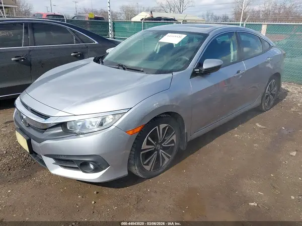 19XFC1F34HE031537 2017 HONDA CIVIC - Image 2