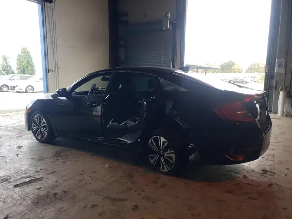 19XFC1F34HE203632 2017 HONDA CIVIC - Image 2