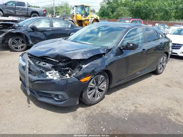 19XFC1F34HE205266 2017 HONDA CIVIC - Image 2