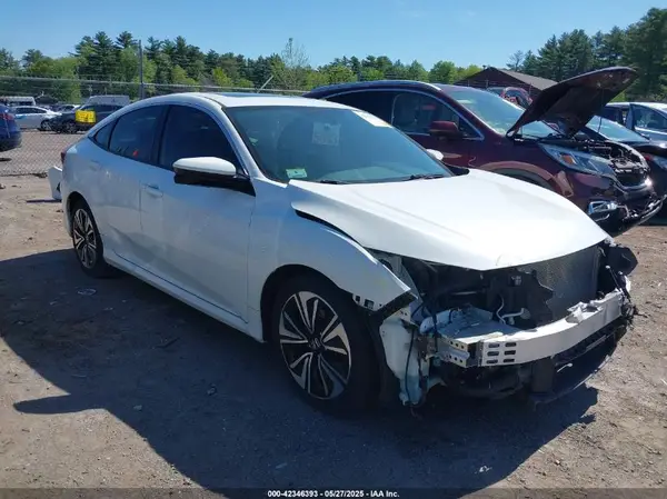 19XFC1F34HE208894 2017 HONDA CIVIC - Image 1