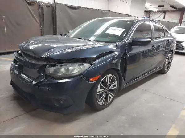 19XFC1F34HE210662 2017 HONDA CIVIC - Image 2