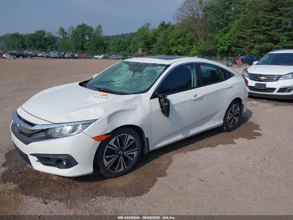 19XFC1F34HE213612 2017 HONDA CIVIC - Image 2