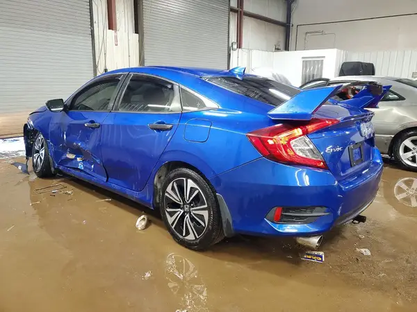 19XFC1F34JE002903 2018 HONDA CIVIC - Image 2
