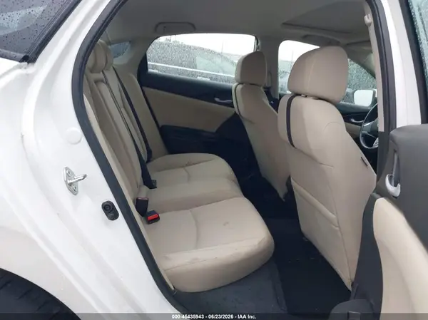 19XFC1F34JE201921 2018 HONDA CIVIC - Image 8