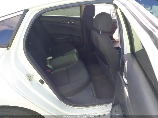 19XFC1F34KE003597 2019 HONDA CIVIC - Image 8