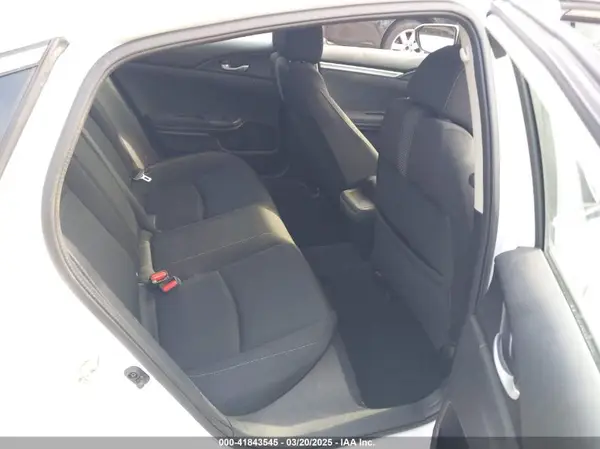 19XFC1F34KE018682 2019 HONDA CIVIC - Image 8