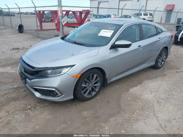 19XFC1F34KE019153 2019 HONDA CIVIC - Image 2