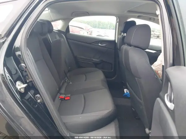 19XFC1F34KE204075 2019 HONDA CIVIC - Image 8