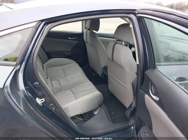 19XFC1F34KE209311 2019 HONDA CIVIC - Image 8