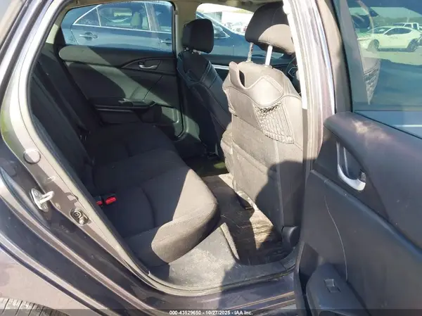 19XFC1F35GE005799 2016 HONDA CIVIC - Image 8