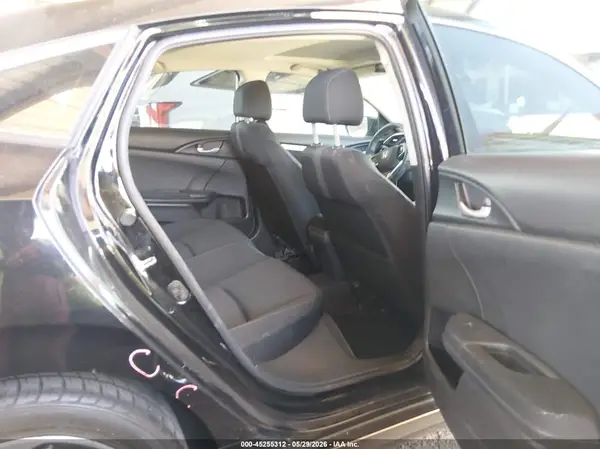 19XFC1F35GE016396 2016 HONDA CIVIC - Image 8