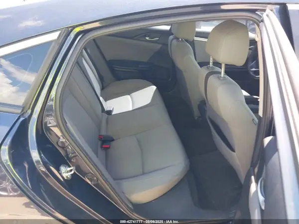 19XFC1F35GE017709 2016 HONDA CIVIC - Image 8