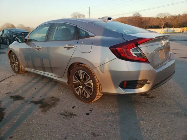 19XFC1F35GE019492 2016 HONDA CIVIC - Image 2