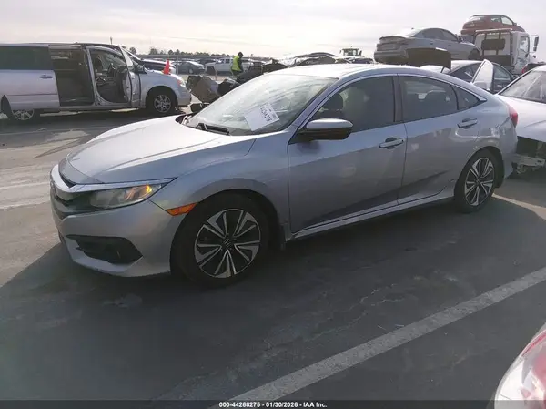 19XFC1F35GE020092 2016 HONDA CIVIC - Image 2