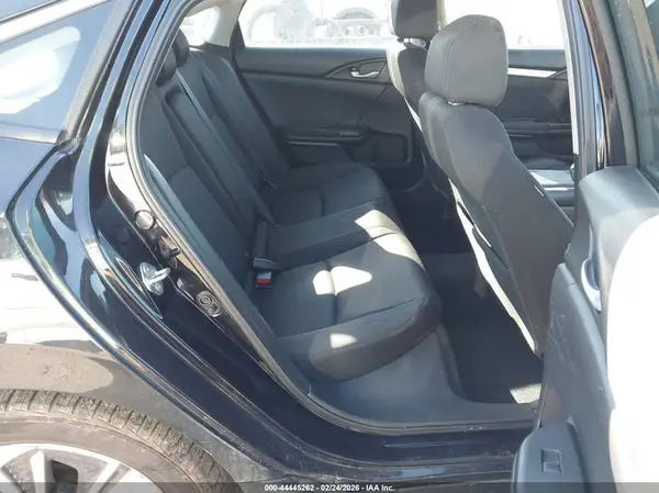 19XFC1F35GE026460 2016 HONDA CIVIC - Image 8