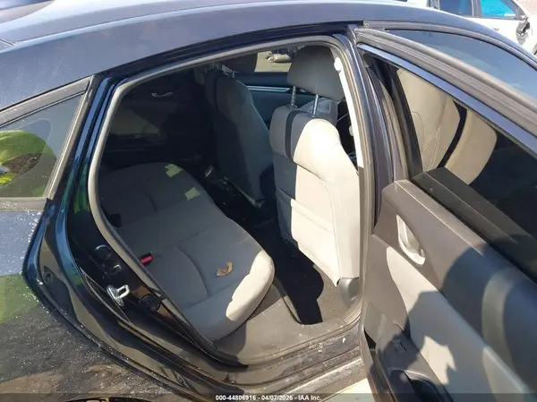 19XFC1F35GE028032 2016 HONDA CIVIC - Image 8