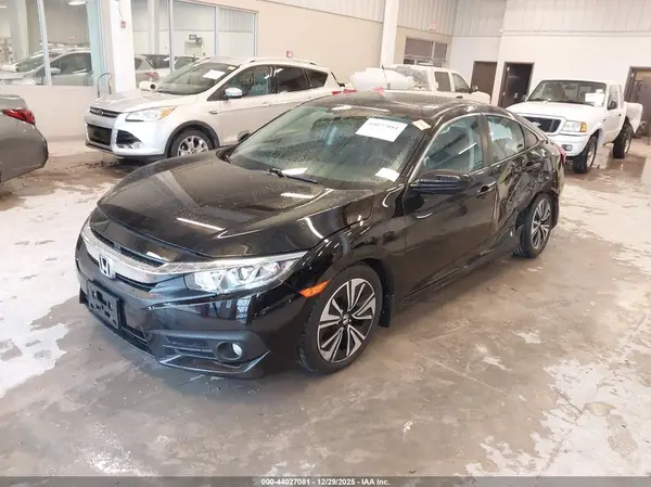 19XFC1F35GE034669 2016 HONDA CIVIC - Image 2