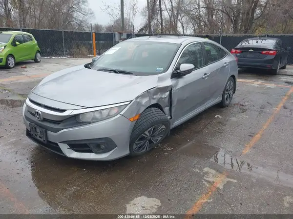 19XFC1F35GE044442 2016 HONDA CIVIC - Image 2