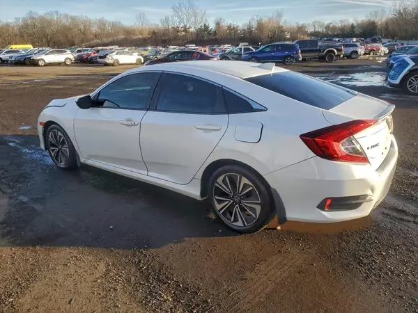 19XFC1F35GE205582 2016 HONDA CIVIC - Image 2