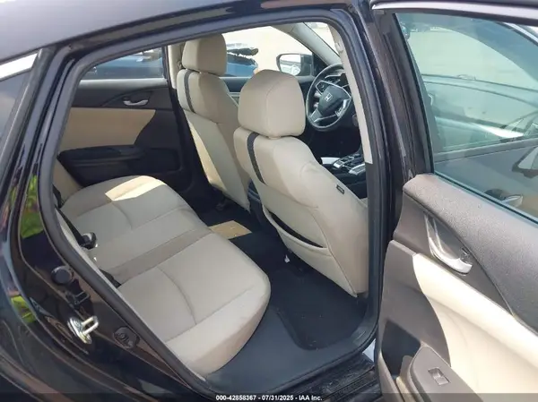 19XFC1F35GE206649 2016 HONDA CIVIC - Image 8