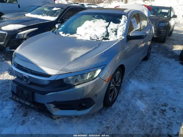 19XFC1F35GE208918 2016 HONDA CIVIC - Image 2