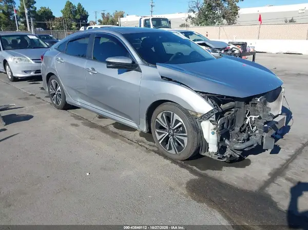 19XFC1F35GE211611 2016 HONDA CIVIC - Image 1