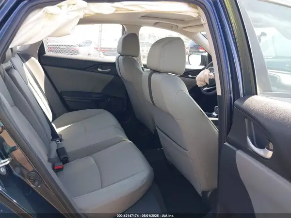 19XFC1F35GE212628 2016 HONDA CIVIC - Image 8