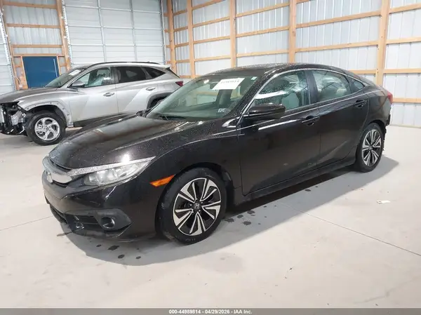 19XFC1F35HE001639 2017 HONDA CIVIC - Image 2