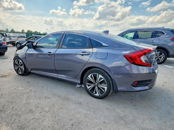 19XFC1F35HE002015 2017 HONDA CIVIC - Image 2