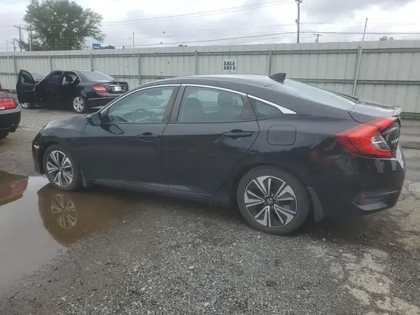 19XFC1F35HE007666 2017 HONDA CIVIC - Image 2