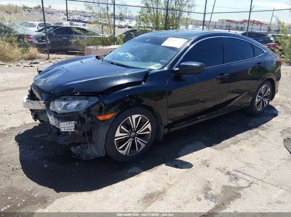 19XFC1F35HE009806 2017 HONDA CIVIC - Image 2