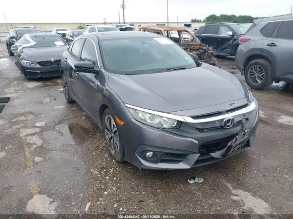19XFC1F35HE014312 2017 HONDA CIVIC - Image 1