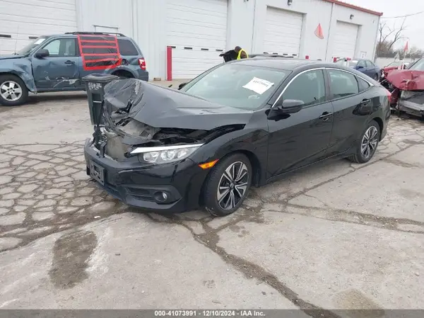 19XFC1F35HE027335 2017 HONDA CIVIC - Image 2