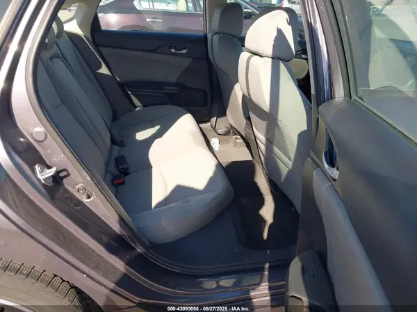 19XFC1F35HE030283 2017 HONDA CIVIC - Image 8