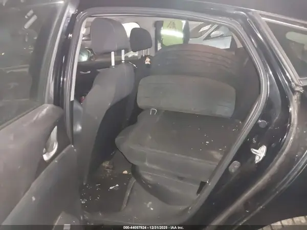 19XFC1F35HE202716 2017 HONDA CIVIC - Image 8