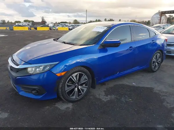 19XFC1F35HE203140 2017 HONDA CIVIC - Image 2