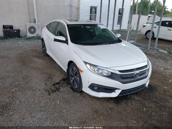 19XFC1F35HE203669 2017 HONDA CIVIC - Image 1