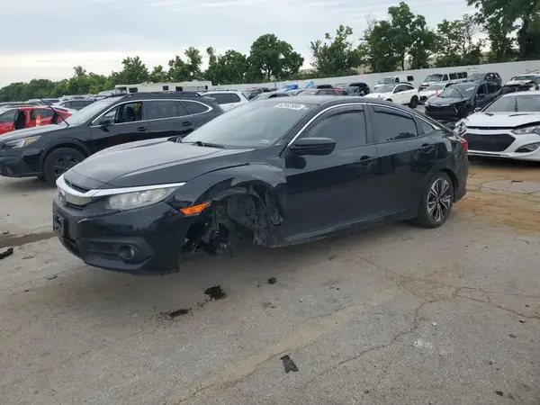 19XFC1F35JE000111 2018 HONDA CIVIC - Image 1