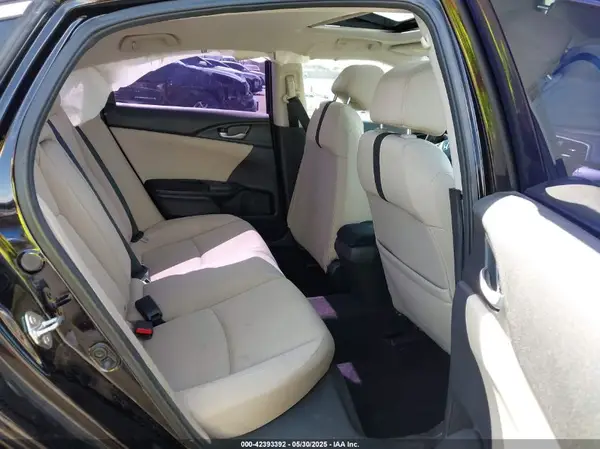 19XFC1F35JE200003 2018 HONDA CIVIC - Image 8
