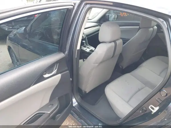 19XFC1F35KE000465 2019 HONDA CIVIC - Image 8