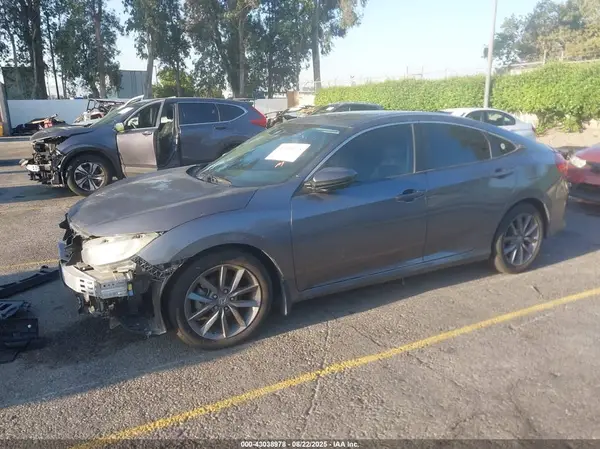 19XFC1F35KE209866 2019 HONDA CIVIC - Image 2