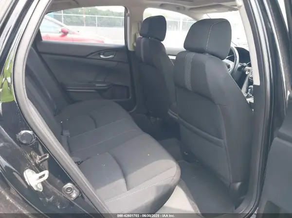 19XFC1F35KE210757 2019 HONDA CIVIC - Image 8