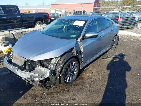 19XFC1F35LE018532 2020 HONDA CIVIC - Image 2