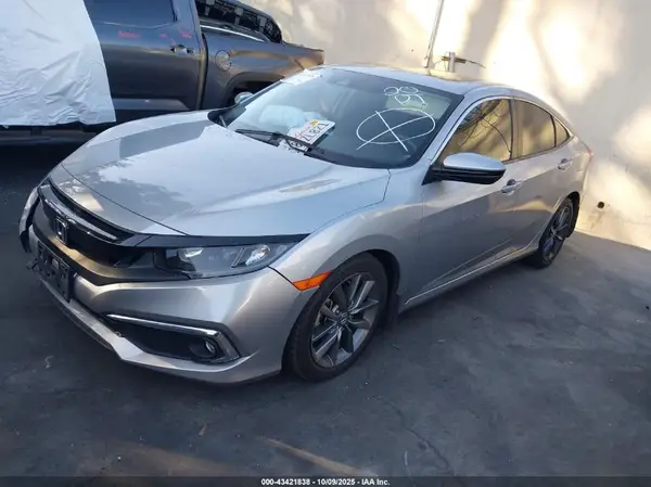 19XFC1F35LE220819 2020 HONDA CIVIC - Image 2