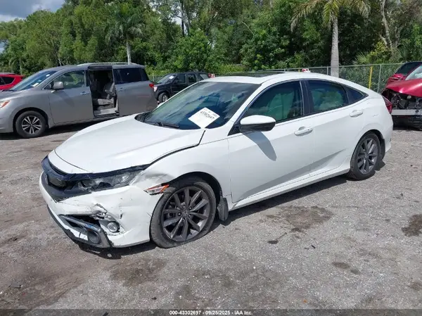 19XFC1F35ME010545 2021 HONDA CIVIC - Image 2