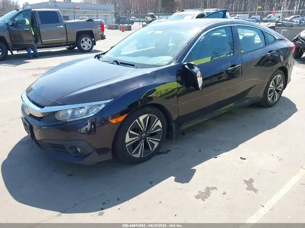 19XFC1F36GE003964 2016 HONDA CIVIC - Image 2