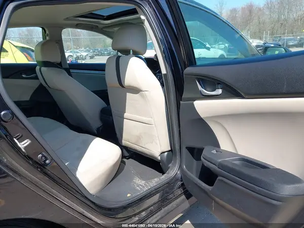 19XFC1F36GE003964 2016 HONDA CIVIC - Image 8