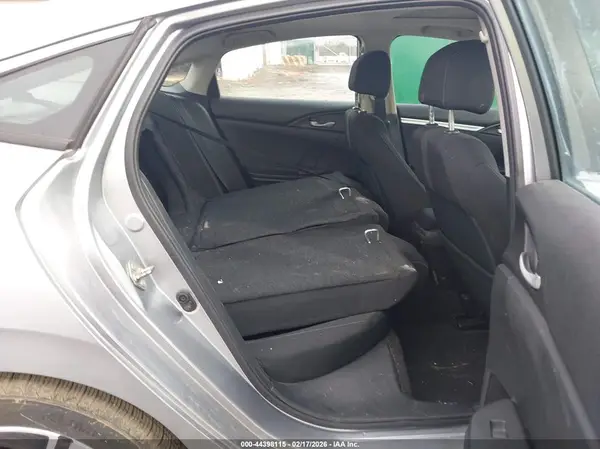 19XFC1F36GE004225 2016 HONDA CIVIC - Image 8